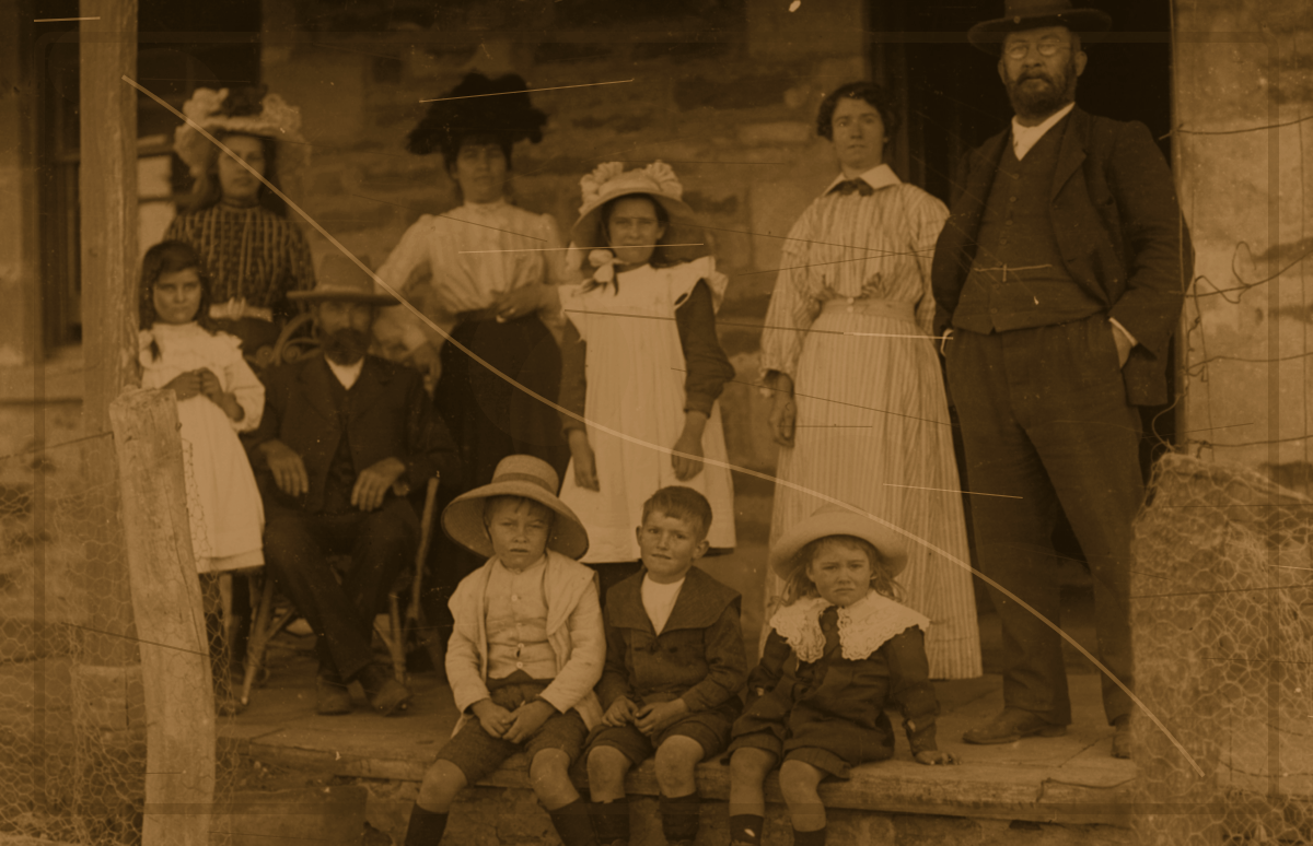 Restore scratched portrait before